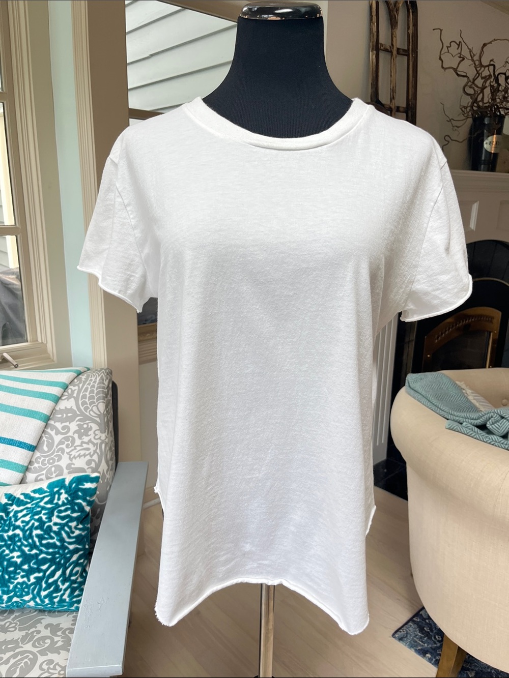 Frank & Eileen White Short-Sleeve Crewneck Tee